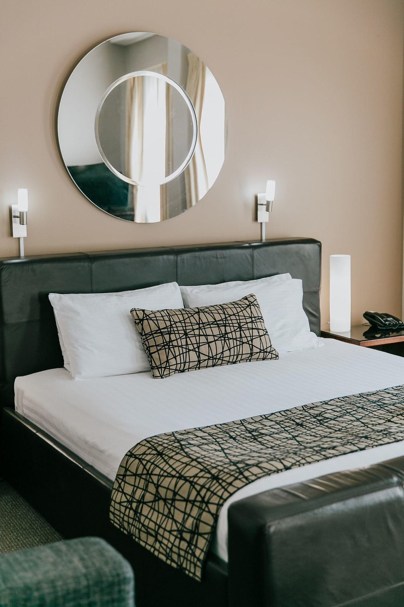 ניוקסטל Clarendon Hotel מראה חיצוני תמונה