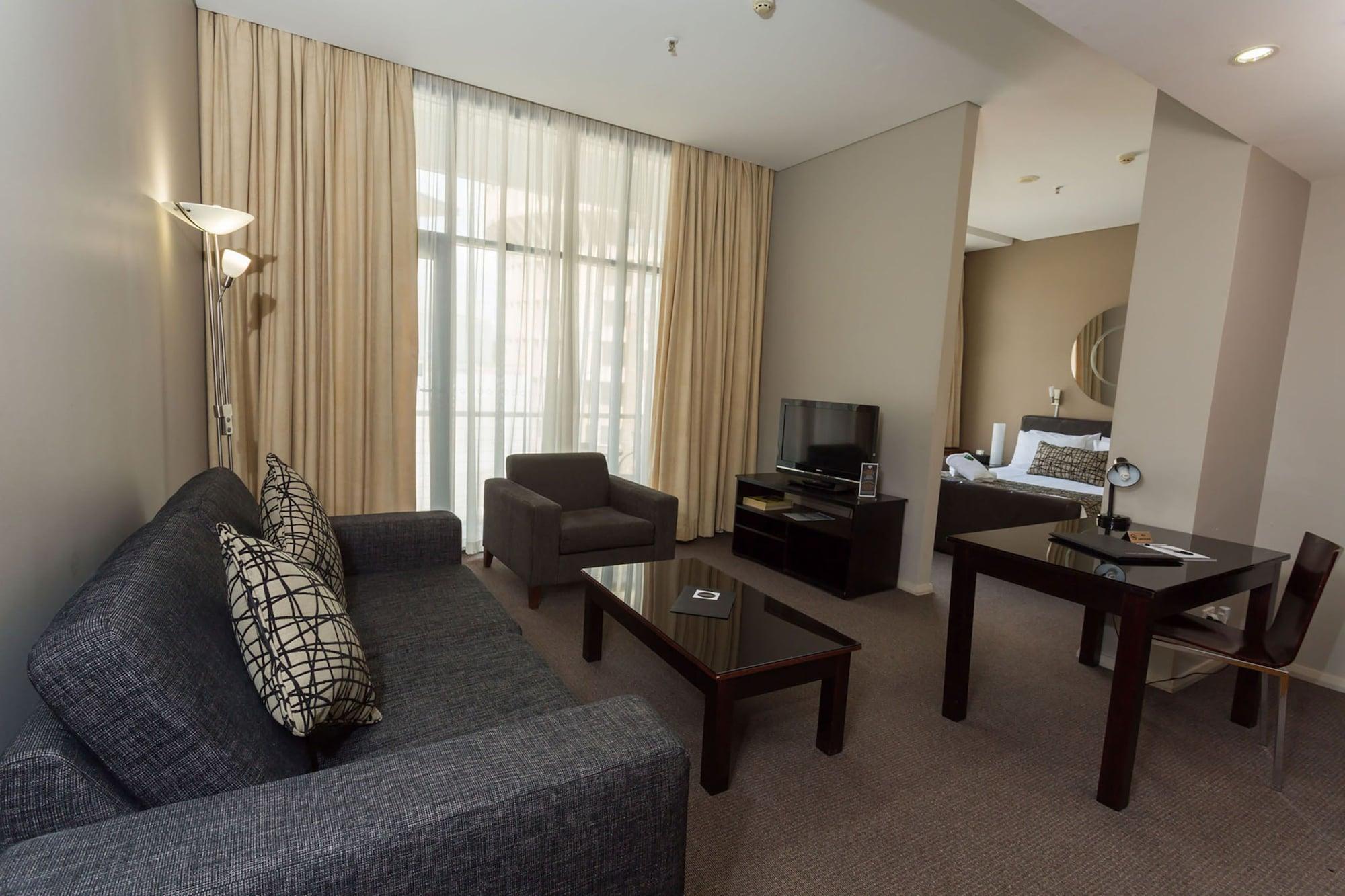 ניוקסטל Clarendon Hotel מראה חיצוני תמונה