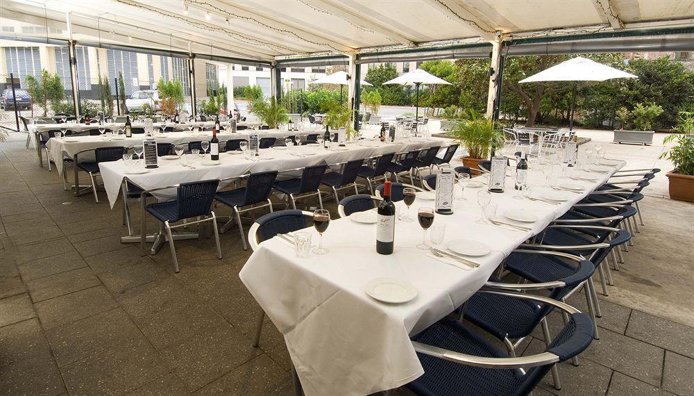 ניוקסטל Clarendon Hotel מראה חיצוני תמונה