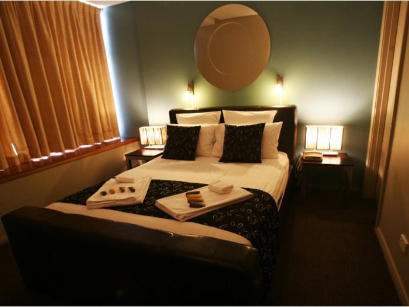 ניוקסטל Clarendon Hotel מראה חיצוני תמונה
