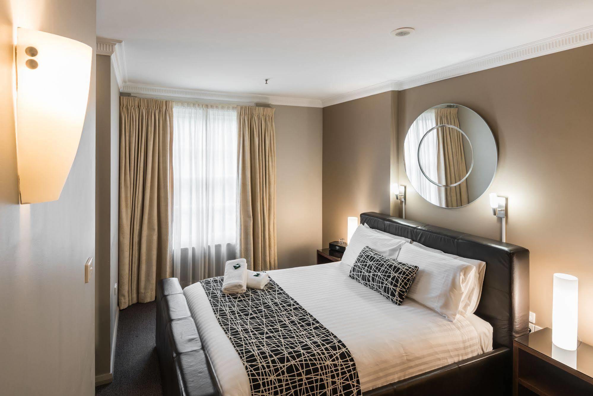 ניוקסטל Clarendon Hotel מראה חיצוני תמונה