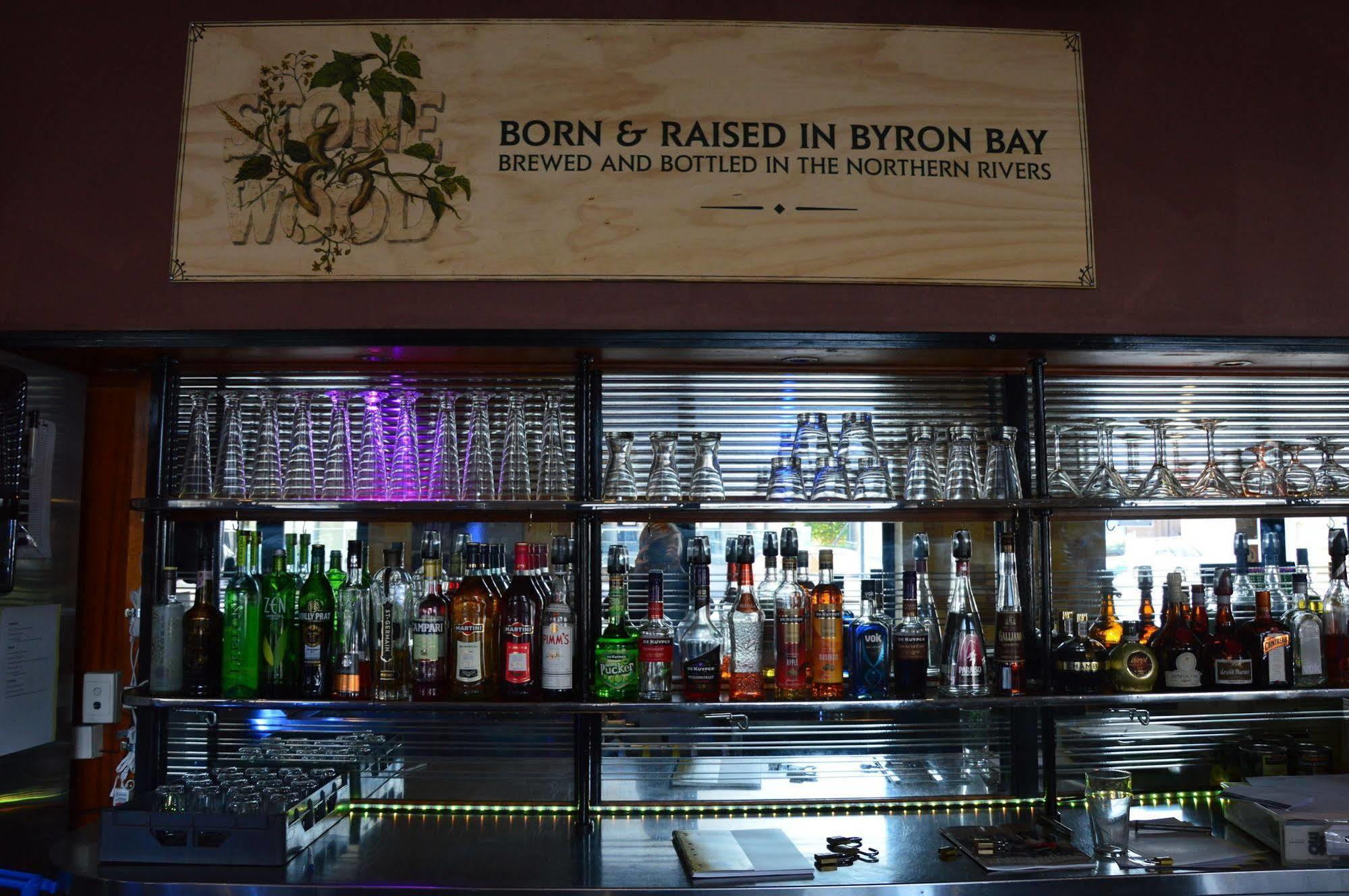 ניוקסטל Clarendon Hotel מראה חיצוני תמונה